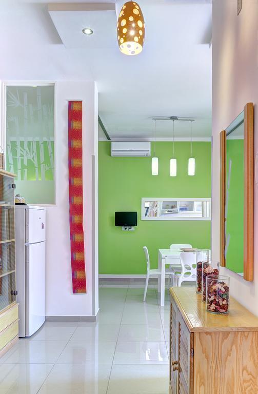 Suitehome Taormina Giardini-Naxos Habitación foto